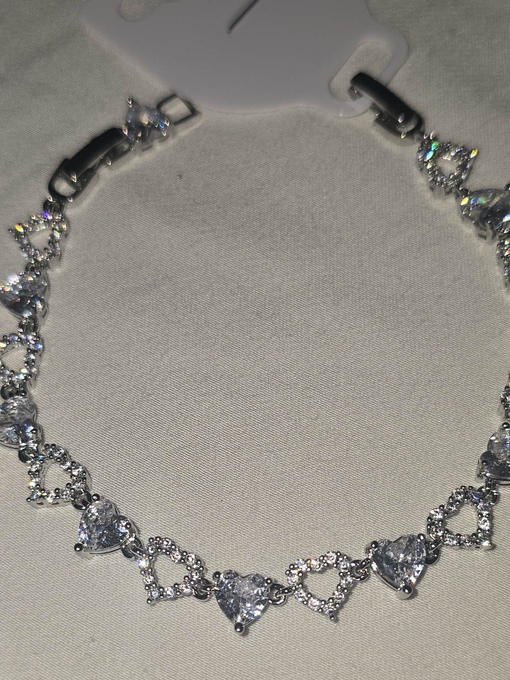 Brand New Silver Tone Heart Tennis Bracelet - Sparkling White Stones 7 Inch